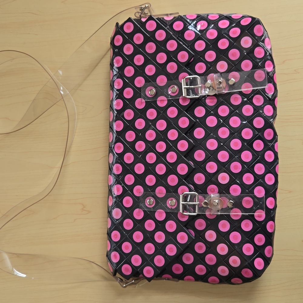 Rebagz Half The Sky Designs pink polka dot messenger/computer bag - Picture 4 of 16